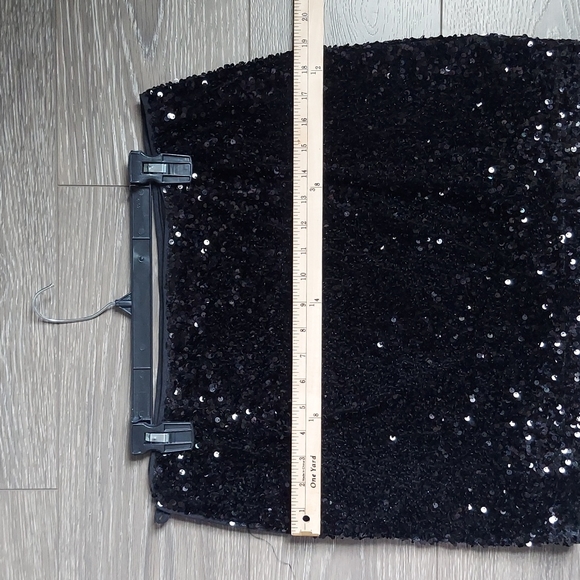 H&M sequined skirt - Picture 5 of 7